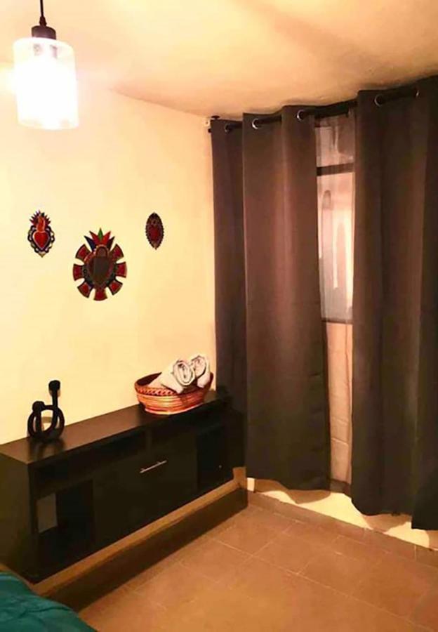 Casa Comoda Con Patio A 4 Cuadras De La Catedral. Oaxaca ภายนอก รูปภาพ